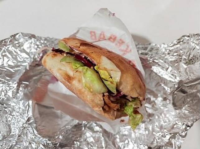 Dürüm Döner (Geflügel/Kalb) bei REDA's Imbiss